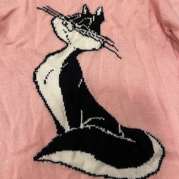 Warner Brothers Looney Tunes Knit - Picture 3 of 7